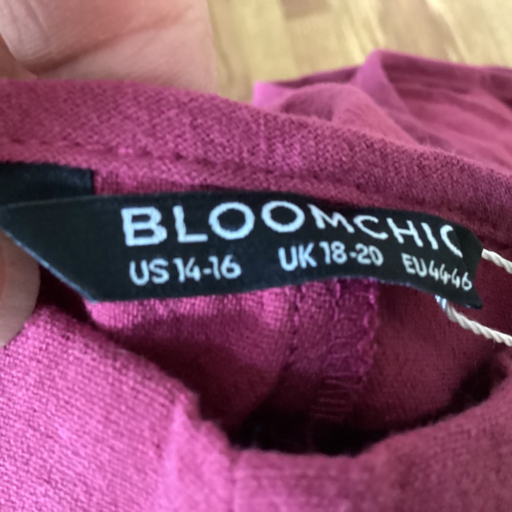 BloomChic  Dark Mauve Pleated Tie Shoulder Overall Dress  1X (14~16) - Picture 4 of 4